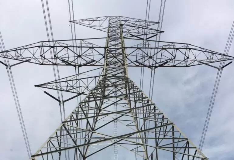 What Is Transmission Line Hardware And Its Fittings?